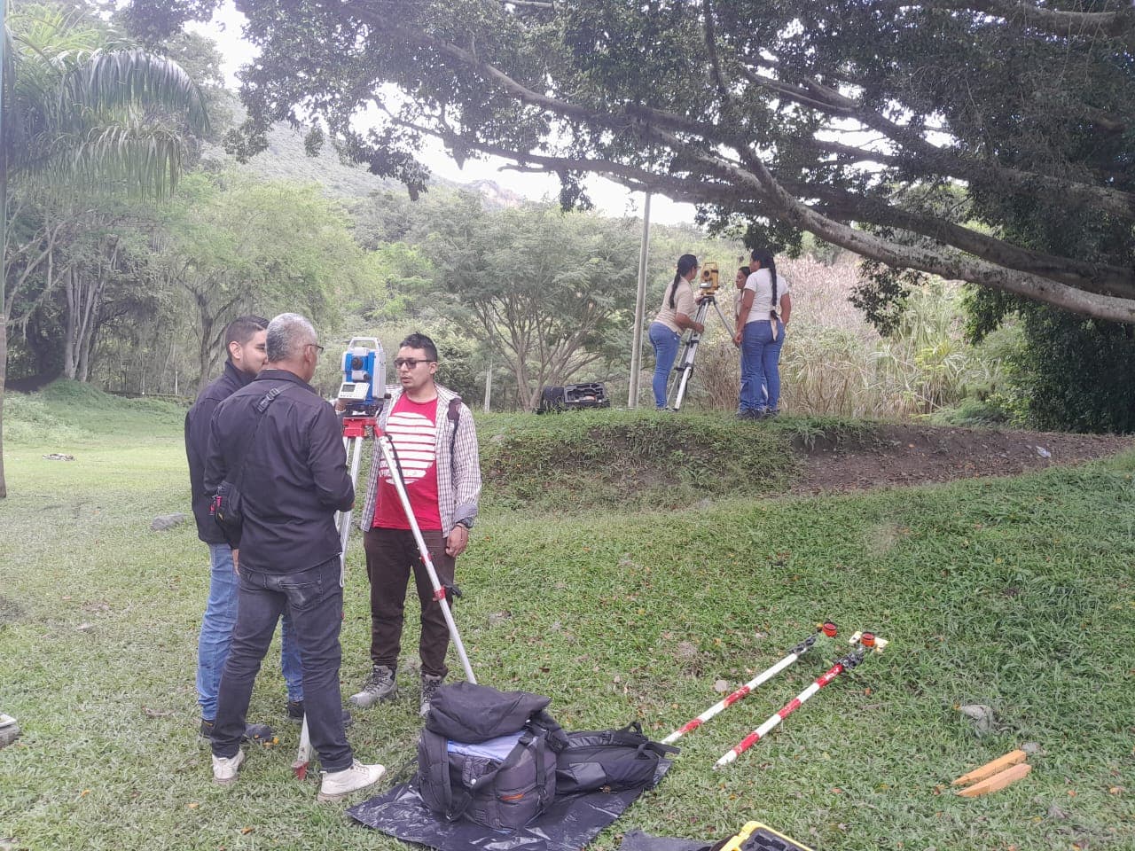 Práctica estudiantil en Instituto Técnico Laboral SIMM, Buga — Foto 61